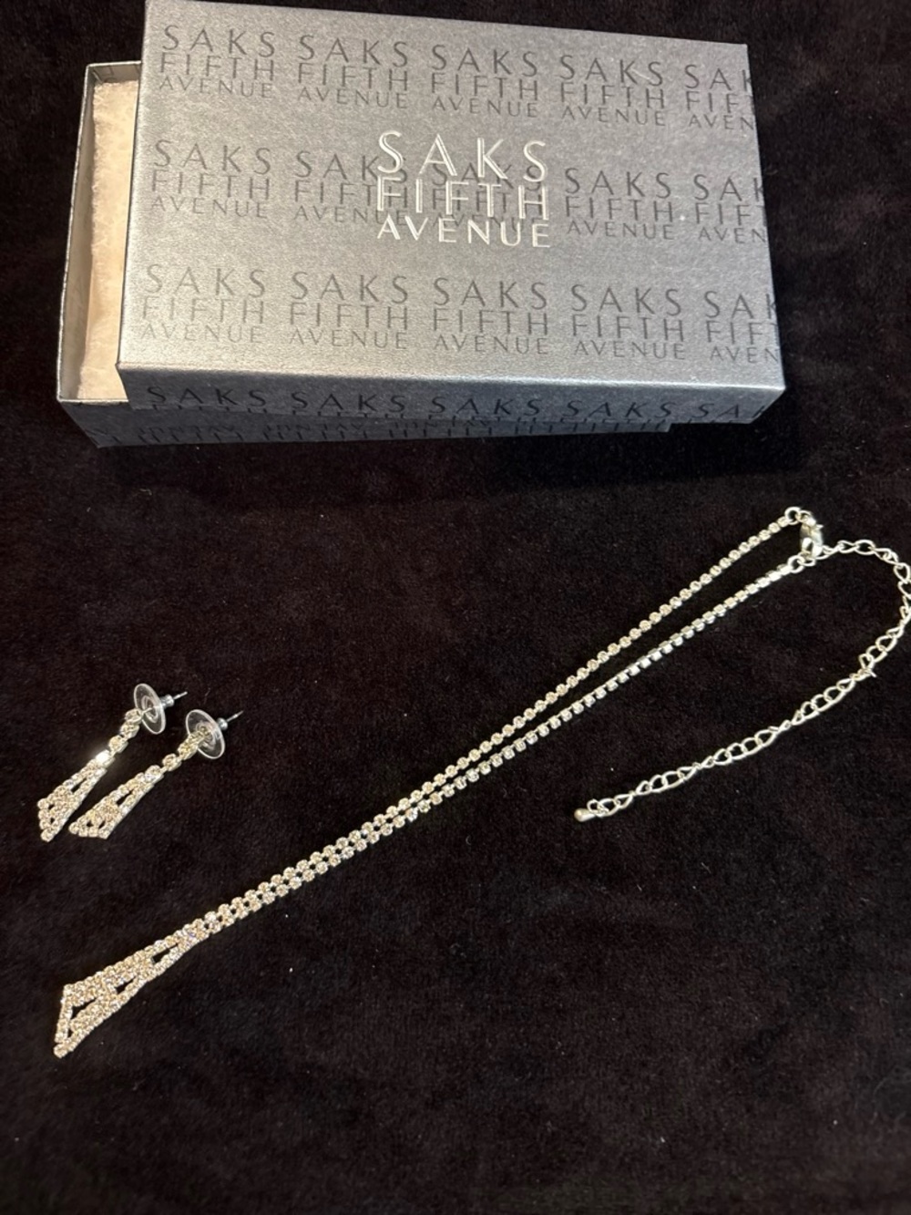 Saks Fifth Avenue Rhinestone Geometric Drop Necklace & Earring Jewelry Set EUC